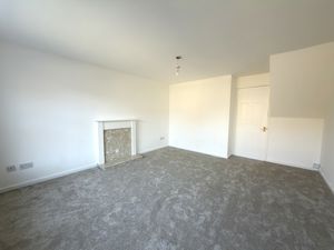 Lounge- click for photo gallery